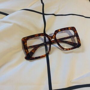 Tortoiseshell Frame Blue Light Glasses